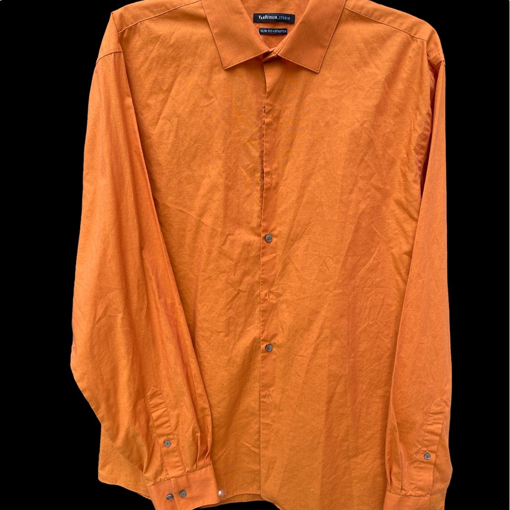 ♦️Men’s VanHeusen Studio Slim Fit Shirt♦️